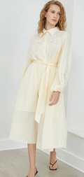 Vestido Midi Halter de Estilo Minimalista con Paneles Geométricos