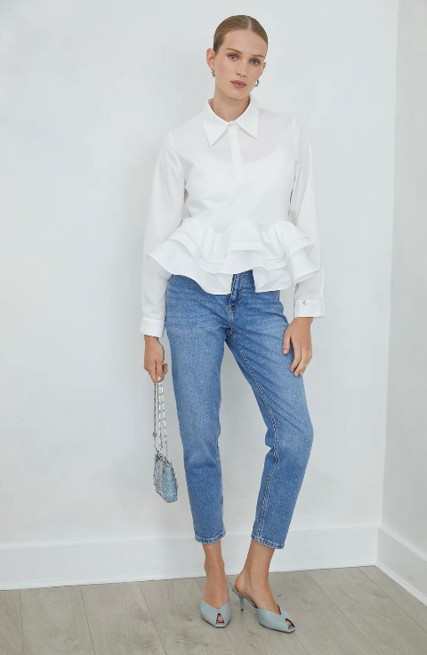 Blusa Camisera Romántica con Peplo Voluminoso en Popelina Blanca