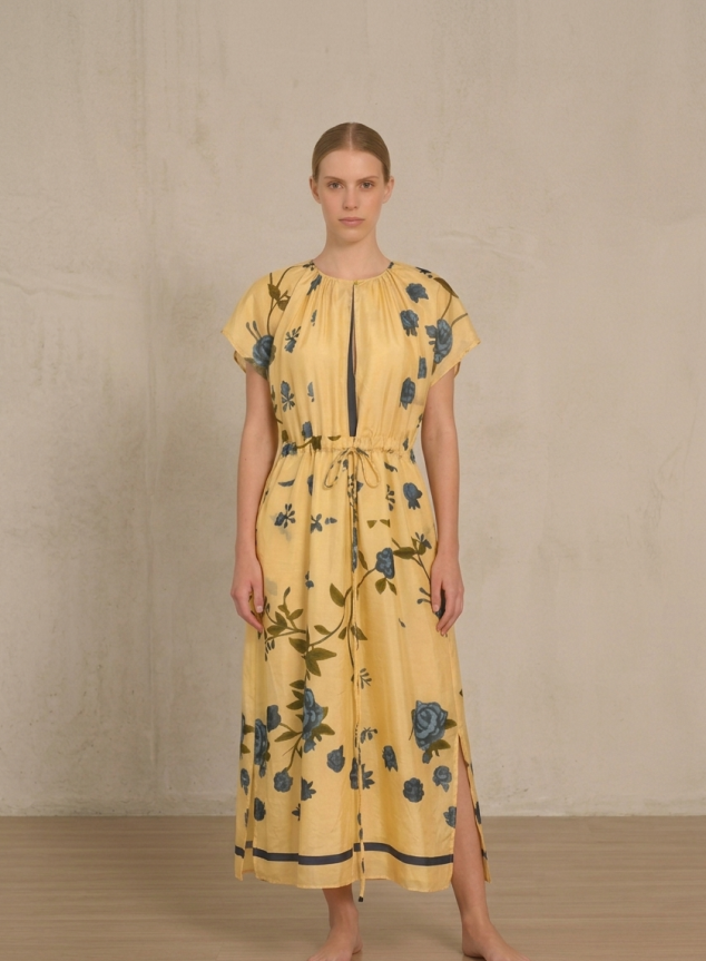 Vestido Medi en Seda Ilustrada con Bolsillos Laterales