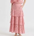 Falda Maxi de Capas en Bordado Suizo Rosa