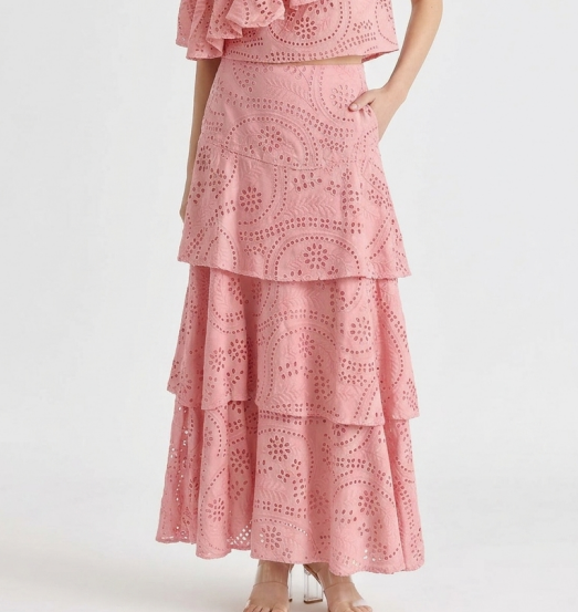 Falda Maxi de Capas en Bordado Suizo Rosa